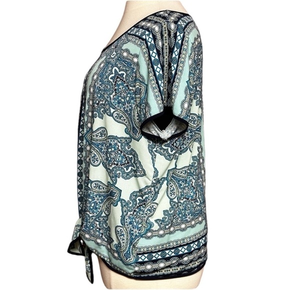 Roz & Ali Short Sleeved Blue Blouse 2X - Picture 5 of 6